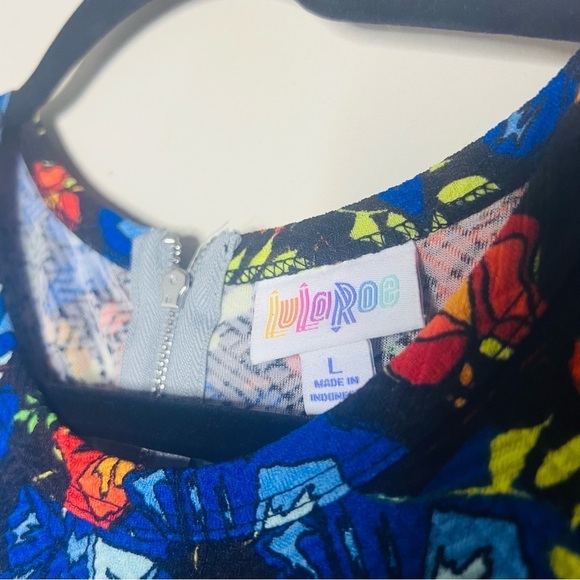 LULAROE Amelia Dress with Pockets L NWT - Picture 3 of 5